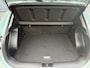 Hyundai Kona 1.6 GDI HEV Comfort Afneembare Trekhaak / 1100 kg Trekgewicht / 1e Eigenaar / Hybride / Automaat / Adaptieve cruise control / Achteruitrijcamera / Parkeersensoren / Navigatiesysteem / Apple CarPlay & Android Auto / Climate control / 16 inch lichtmetalen velgen / Lane assist / Highway Driving Assist / LED-dagrijverlichting / Regensensor / Schakelpaddles / Hyundai Bluelink / Multifunctioneel stuurwiel