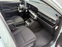 Hyundai Kona 1.6 GDI HEV Comfort Afneembare Trekhaak / 1100 kg Trekgewicht / 1e Eigenaar / Hybride / Automaat / Adaptieve cruise control / Achteruitrijcamera / Parkeersensoren / Navigatiesysteem / Apple CarPlay & Android Auto / Climate control / 16 inch lichtmetalen velgen / Lane assist / Highway Driving Assist / LED-dagrijverlichting / Regensensor / Schakelpaddles / Hyundai Bluelink / Multifunctioneel stuurwiel