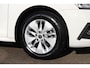 Skoda Octavia Combi 1.0 e-TSI Business Edition 110PK Automaat Trekhaak Navigatie Climate Cruise Control LMV Elektrische Achterklep