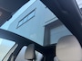 Toyota Yaris 1.5 Hybrid Bi-Tone Plus | Climate | Cruise | Panoramadak | PDC | Achteruitrijcamera | Navigatie | Bomvolle auto! | Eerste Eigenaar!!!