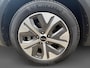 Kia Niro EV e-Niro ExecutiveLine 64 kWh | LEDER | CAMERA | JBL | STOELVERWARMING/ VENTILATIE | PARKEERSENSOR |