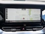 Kia Niro EV e-Niro ExecutiveLine 64 kWh | LEDER | CAMERA | JBL | STOELVERWARMING/ VENTILATIE | PARKEERSENSOR |