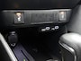 Toyota Yaris 1.5 Hybrid 115 Dynamic Comfort Pack | BTW voertuig | Dodehoek detectie | Stoel+stuurverwarming | Parkeersensoren voor+achter | Draadloze telefoonlader | Navigatie | Apple CarPlay/Android Auto |