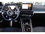 Alpine A290 GTS 220PK 52 kWh | DEVIALET AUDIO SYSTEM | DRAADLOZE TELEFOONLADER | ELEKTRISCH VERWARMBAAR STUURWIEL | 19" LICHTMETALEN VELGEN "SNOWFLAKE" NOIR BRILLIANT | ALPINE LOGO OP ZIJSCHERMEN | BREMBO REMKLAUWEN "ROUGE RACING" | ALPINE TELEMETRICS PREMIUM | NAPPA LEDEREN BEKLEDING BLUE PROFOND/GRIS EVEE MET ALPINE STIKSELS EN LOGO | MICHELIN PILOT SPORT BANDEN | ALPINE SPORT CHASSIS | GROOTLICHT ASSISTENT | DCC | ADAPTIVE CRUISE CONTROL | PARKEERNSENSOREN VOOR ACHTER EN ZIJKANT | ACHTERUITRIJ CAMERA | HANDSFREE CARD | VERWARMBARE VOORSTOELEN | WARMTEPOMP | NAVIGATIE BY "GOOGLE" | DRAADLOZE APPLE CARPLAY/ANDROID AUTO | FULL LED KOPLAMPEN MET FRANSE FLAG | PRIVACY GLASS | SFEER VERLICHTING | 3-FASE LADER | 100 KW SNELLADER |