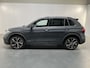Volkswagen Tiguan 1.4 TSI eHybrid R-Line / AUTOMAAT/ 245 PK/ TREKHAAK/ ACC/ PARK.SENSOR.V+A/ CAMERA/ APP-CONNECT/ DCC/ STUUR+STOELVERWARM./ DODEHOEK/ ELEK.ACHTERKLEP/ KEYLESS/ NAVI/ DAB/ CLIMA/ IQ.LIGHT/ 20'' LMV