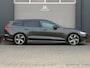 Volvo V60 2.0 B3 R-Design|2020|NAP|Camera|Navi|Stoel en stuurverw.|Elektr koffer|Lipkit|19" LMV