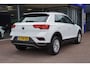 Volkswagen T-Roc 1.0 TSI Style 5deurs | Airco | Elek. Pakket | Dealerauto | Vol opties | Inruil mogelijk