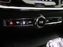 Volvo S60 2.0 B4 Plus Dark (NL-Auto / Pano / Camera / H&K / ACC / Stoel-Stuurverw. / Carplay)