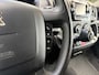 Peugeot Boxer 333 2.2 BlueHDi 120PK *Oprijplaat inklapbaar* NAP|trekhaak 2500KG|cruise|achteruitrijcamera|airco|navi|parkeersensor