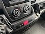 Peugeot Boxer 333 2.2 BlueHDi 120PK *Oprijplaat inklapbaar* NAP|trekhaak 2500KG|cruise|achteruitrijcamera|airco|navi|parkeersensor