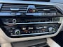 BMW 5-Serie Touring 520i High Executive / M-Sport Pakket / Automaat / Dealer-Onderhouden / Head-Up Display / Vol-Lederen Sportstoelen / Elektr.-Verstelbare Stoelen met Geheugen / Elektr.-Wegklapbare Trekhaak / Cruise-Control / Stoelverwarming / Draadloze-Telefoonlader / Adaptieve LED-Koplampen / Apple-Carplay & Android-Auto / Keyless / Radio-Bluetooth / Navi / Elektr.-Achterklep / PDC V+A met Camera / 18'' LMV / ENZ.