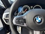 BMW 5-Serie Touring 520i High Executive / M-Sport Pakket / Automaat / Dealer-Onderhouden / Head-Up Display / Vol-Lederen Sportstoelen / Elektr.-Verstelbare Stoelen met Geheugen / Elektr.-Wegklapbare Trekhaak / Cruise-Control / Stoelverwarming / Draadloze-Telefoonlader / Adaptieve LED-Koplampen / Apple-Carplay & Android-Auto / Keyless / Radio-Bluetooth / Navi / Elektr.-Achterklep / PDC V+A met Camera / 18'' LMV / ENZ.