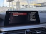 BMW 5-Serie Touring 520i High Executive / M-Sport Pakket / Automaat / Dealer-Onderhouden / Head-Up Display / Vol-Lederen Sportstoelen / Elektr.-Verstelbare Stoelen met Geheugen / Elektr.-Wegklapbare Trekhaak / Cruise-Control / Stoelverwarming / Draadloze-Telefoonlader / Adaptieve LED-Koplampen / Apple-Carplay & Android-Auto / Keyless / Radio-Bluetooth / Navi / Elektr.-Achterklep / PDC V+A met Camera / 18'' LMV / ENZ.