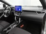 Toyota Corolla Cross Hybrid 140 Style + Premium Pack I | Dealer onderhouden | Stoel+stuurverwarming | Dodehoek detectie | Elektrische achterklep | Parkeersensoren voor+achter | Draadloze telefoonlader | Navigait | Apple CarPlay/Android Auto |