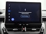 Toyota Corolla Cross Hybrid 140 Style + Premium Pack I | Dealer onderhouden | Stoel+stuurverwarming | Dodehoek detectie | Elektrische achterklep | Parkeersensoren voor+achter | Draadloze telefoonlader | Navigait | Apple CarPlay/Android Auto |