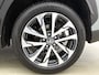 Toyota Corolla Cross Hybrid 140 Style + Premium Pack I | Dealer onderhouden | Stoel+stuurverwarming | Dodehoek detectie | Elektrische achterklep | Parkeersensoren voor+achter | Draadloze telefoonlader | Navigait | Apple CarPlay/Android Auto |