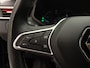 Renault Clio E-Tech Hybrid 140 R.S. Line | Elektrisch verwarmbare voorstoelen | EASY LINK navigatiesysteem met 9,3”  touchscreen incl. Apple CarPlayTM & Android AutoTM | Parkeersensoren v+a met achteruitrijcamera  |  Lichtmetalen wielen 17” ‘Magny Cours’