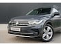 Volkswagen Tiguan 1.4 TSI eHybrid Elegance - Trekhaak - ACC - Massage - Stoel/Stuurverwarming - 360 - Blindspot - IQ LED - NIEUWSTAAT - Rijklaar