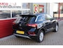 Volkswagen T-Roc 1.5 TSI Life Business O.a: Afn. Trekhaak, Camera, PDC, ACC, Clima, Etc. All-in prijs!