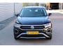 Volkswagen T-Roc 1.5 TSI Life Business O.a: Afn. Trekhaak, Camera, PDC, ACC, Clima, Etc. All-in prijs!