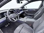 Volkswagen Passat Variant 1.5 eHybrid R-Line | Pano dak | Trekhaak | Camera | Navigatie | Stuur-/Stoelverwarming |