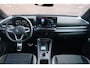 Volkswagen T-Roc 1.5 eTSi 150pk DSG R-Line - Adaptive cruise - Apple CarPlay - Achteruitrijcamera - Keyless entry - Stoelverwarming - Elektrische achterklep - Dodehoekdetectie - Parkeersensoren