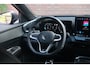 Volkswagen T-Roc 1.5 eTSi 150pk DSG R-Line - Adaptive cruise - Apple CarPlay - Achteruitrijcamera - Keyless entry - Stoelverwarming - Elektrische achterklep - Dodehoekdetectie - Parkeersensoren