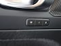 Volvo XC40 Single Motor Extended Range Ultimate 82 kWh SOH 97% | Panoramadak | H&K Audio | Elektr. Trekhaak | 20'' Lichtmetalen Velgen | 360 Camera |