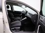 Volkswagen Polo 1.0 TSI Life | APPLE CARPLAY | ANDROID AUTO | KEYLESS | ACHTERUITRIJCAMERA | PARKEERSENSOREN | STOELVERWARMING | DIGITAL COCKPIT | ADAPTIVE CRUISE CONTROL | RIJSTROOKHULP | VERLICHTING AUTOMATISCH | BLUETOOTH | DAB RADIO | LICHTMETALEN VELGEN | BUITENSPIEGELS ELEKTRISCH INKLAPBAAR | 5-DEURS | AIRCO |