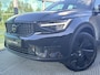 Volvo XC40 2.0 B4 Plus Black Edition Mild hybrid, Automaat, Panoramadak, Leder-nubuck bekleding, Driver assist, Adaptive cruise, BLIS, Parkeercamera, Stoelverwarming, Stuurverwarming, Park assist voor- en achter, 20 inch wielen