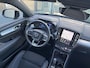 Volvo XC40 2.0 B4 Plus Black Edition Mild hybrid, Automaat, Panoramadak, Leder-nubuck bekleding, Driver assist, Adaptive cruise, BLIS, Parkeercamera, Stoelverwarming, Stuurverwarming, Park assist voor- en achter, 20 inch wielen