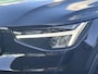 Volvo XC40 2.0 B4 Plus Black Edition Mild hybrid, Automaat, Panoramadak, Leder-nubuck bekleding, Driver assist, Adaptive cruise, BLIS, Parkeercamera, Stoelverwarming, Stuurverwarming, Park assist voor- en achter, 20 inch wielen