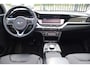 Kia Niro EV e-Niro DynamicPlusLine 64 kWh Nederlandse auto/Panoramadak/Afneembare trekhaak/Apple carplay/Achteruitrijcamera/Stoelverwarming/Stuurverwaming/Navigatie/Keyless