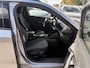 Peugeot e-2008 EV Allure Pack 50 kWh 360* Camera / Navi / Clima / Carplay