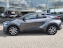 Toyota C-HR / C-HR+ 2.0 PHEV 220 Dynamic | Sensoren v/a | Blind Spot | Stoelverwarming