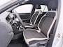 Volkswagen T-Roc 1.5 TSI Sport LED - Stoelverwarming - Trekhaak - PDC - Climatronic - Apple Carplay/Android Auto