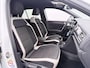 Volkswagen T-Roc 1.5 TSI Sport LED - Stoelverwarming - Trekhaak - PDC - Climatronic - Apple Carplay/Android Auto