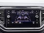 Volkswagen T-Roc 1.5 TSI Sport LED - Stoelverwarming - Trekhaak - PDC - Climatronic - Apple Carplay/Android Auto