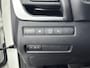 Nissan Qashqai 1.3 MHEV Xtronic Premiere Edition | Navi | 360 Camera | Parkeersensoren | Panorama dak