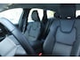 Volvo XC60 T5 Inscription | Luchtvering | Trekhaak, inklapbaar | Stoelverwarming | Adaptieve cruise control | BLIS | Elektrisch verstelbare voorstoelen met geheugenfunctie | 19 inch. lichtmetalen velgen | Keyless entry