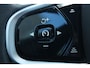 Volvo XC60 T5 Inscription | Luchtvering | Trekhaak, inklapbaar | Stoelverwarming | Adaptieve cruise control | BLIS | Elektrisch verstelbare voorstoelen met geheugenfunctie | 19 inch. lichtmetalen velgen | Keyless entry
