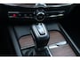 Volvo XC60 T5 Inscription | Luchtvering | Trekhaak, inklapbaar | Stoelverwarming | Adaptieve cruise control | BLIS | Elektrisch verstelbare voorstoelen met geheugenfunctie | 19 inch. lichtmetalen velgen | Keyless entry
