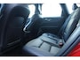 Volvo XC60 T5 Inscription | Luchtvering | Trekhaak, inklapbaar | Stoelverwarming | Adaptieve cruise control | BLIS | Elektrisch verstelbare voorstoelen met geheugenfunctie | 19 inch. lichtmetalen velgen | Keyless entry