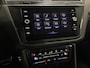 Volkswagen Tiguan 1.5 TSI R-Line Black Style/ Cam/ 19'inch/ CarPlay/ Trekhaak