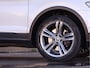 Volkswagen Tiguan 2.0 TSI 4Motion Highline DSG | Pano | ErgoActive | HUD | Haak 2.500kg | Org. NL |
