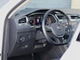 Volkswagen Tiguan 2.0 TSI 4Motion Highline DSG | Pano | ErgoActive | HUD | Haak 2.500kg | Org. NL |