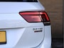 Volkswagen Tiguan 2.0 TSI 4Motion Highline DSG | Pano | ErgoActive | HUD | Haak 2.500kg | Org. NL |