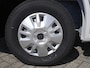 Peugeot Boxer 2.2 BlueHDi 120pk L2H2 3.0t | 2-Zits | Achteruitrijcamera | Cruise Control | Airco | | USB aansluiting | Betimmering | Sidebars