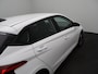 Hyundai i20 1.0 T-GDI 100pk Comfort | Airco | Camera | Carplay | Cruise control | Dodehoek detectie | Navigatie | Parkeersensoren | Digitaal cockpit | Lichtmetalen velgen