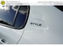 Peugeot 208 1.2 PURETECH STYLE LUXE DECEMBER 2023 FULL LED KOPLAMPEN ANDROID-APPLECARPLAY(NAVI) 16INCH LMV PRIVACYGLAS AIRCO CRUISECONTROL PARKEERSENSOREN BLUETOOTH ENZ...